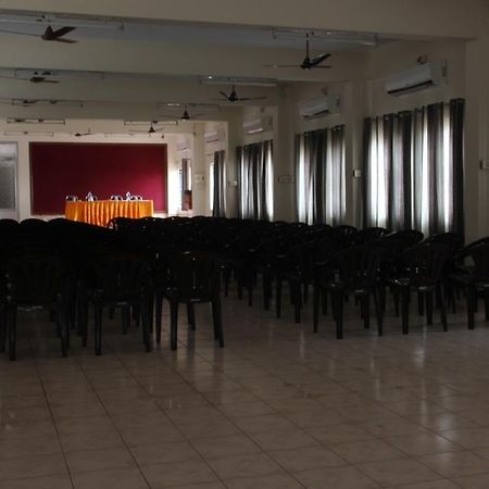 إرود Hotel Balaji Residency المظهر الخارجي الصورة